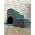 Лестница для собак полностью из ДСП + ковролин (55*44*46). С уютным домиком.