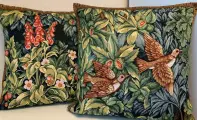 Гобелен, комплект декоративных наволочек из 2-х штук 45х45 см / Лесные цветы и птицы У. Моррис