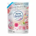 Kao New Beads Жидкое моющее средство для белья с кондиционером, аромат розы и магнолии, мягкая упаковка, 900 г