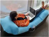 Надувной диван-лежак/Ламзак/ с карманом и сумкой для хранения