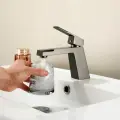 Смеситель для раковины HL10095-P