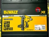 Аккумуляторный гвоздезабивной пистолет DeWALT DCN890N 18В
