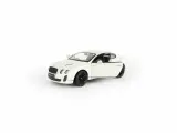 Welly Машинка металлическая 1:24 Bentley Continental Supersports, белая 24018w